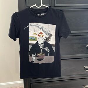 Hot Topic Tee